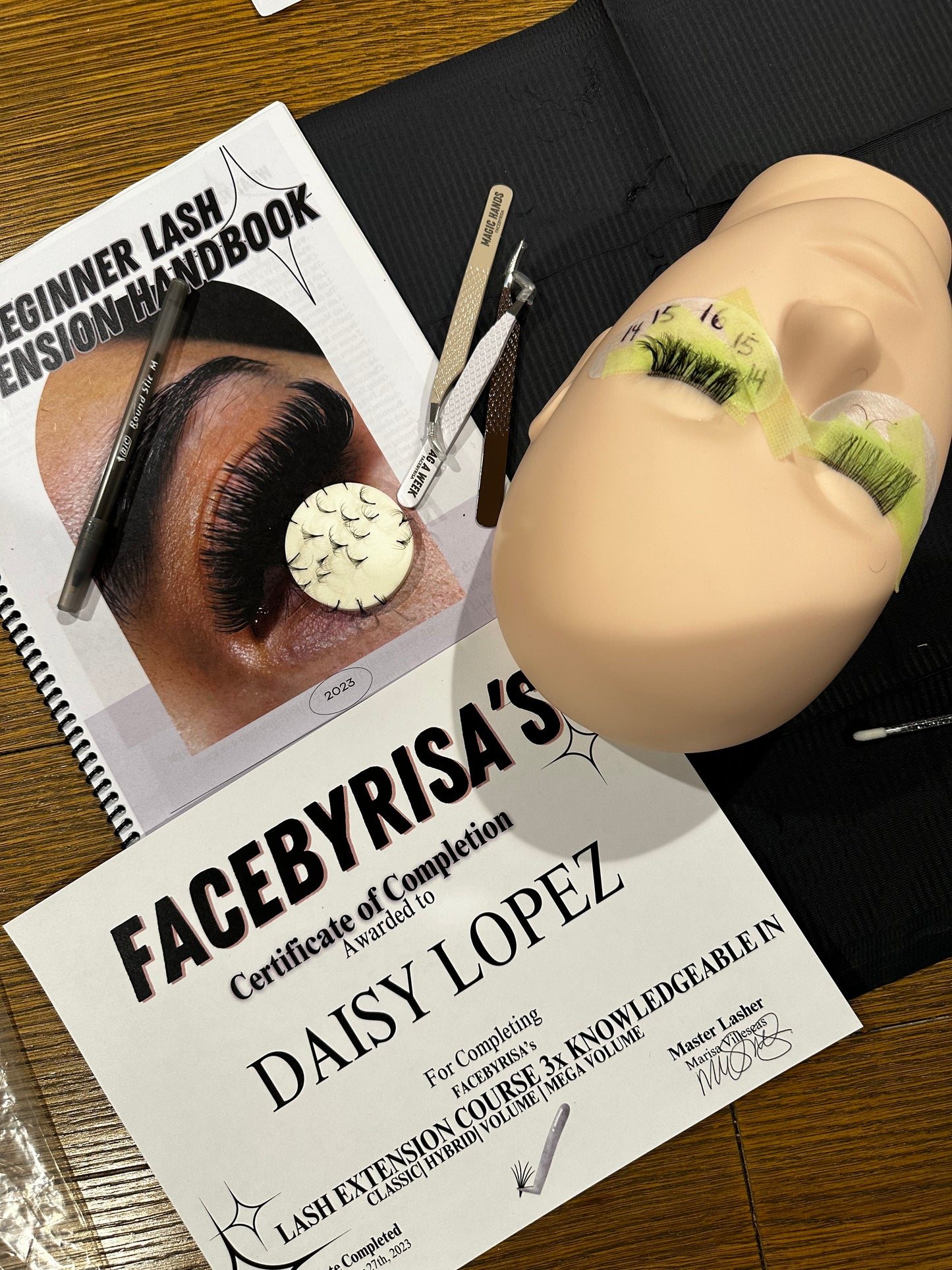 group beginner lash training