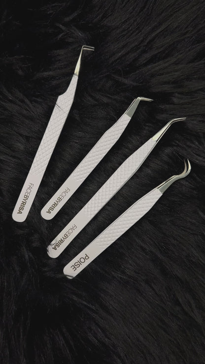 IT GIRL ⭐️ FIBER GRIP TWEEZERS